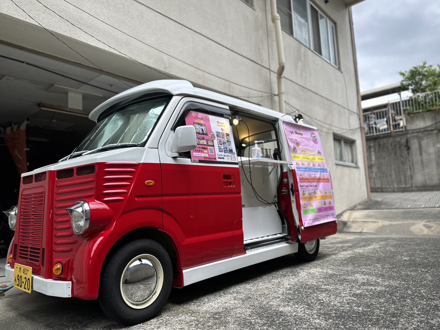 耳原鳳クリニックの福利厚生でクレープのキッチンカー出店中